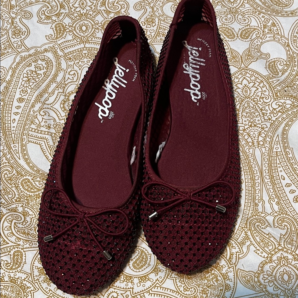 Jellypop Women's Burgundy Knit Bow Flats